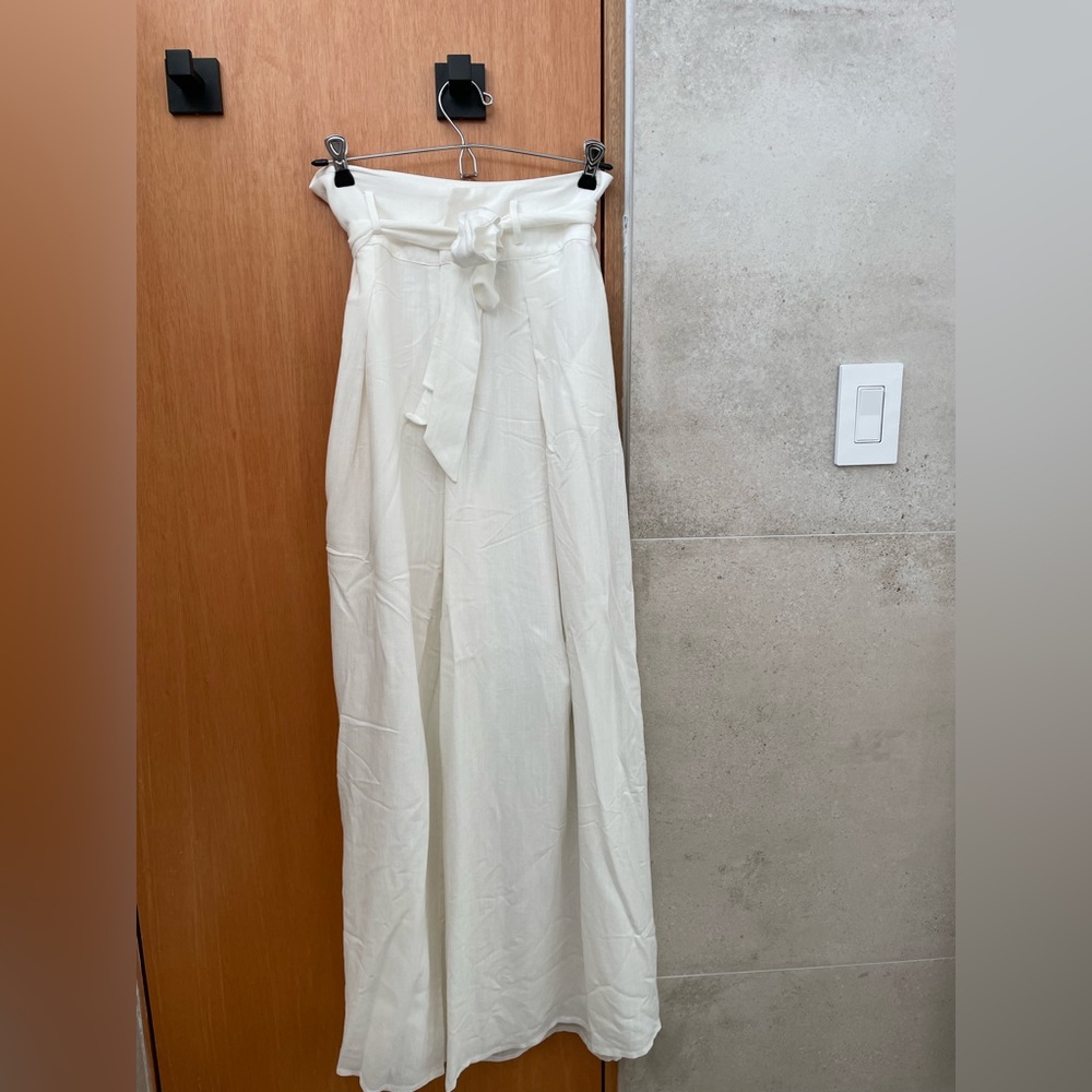 White linen palazzo